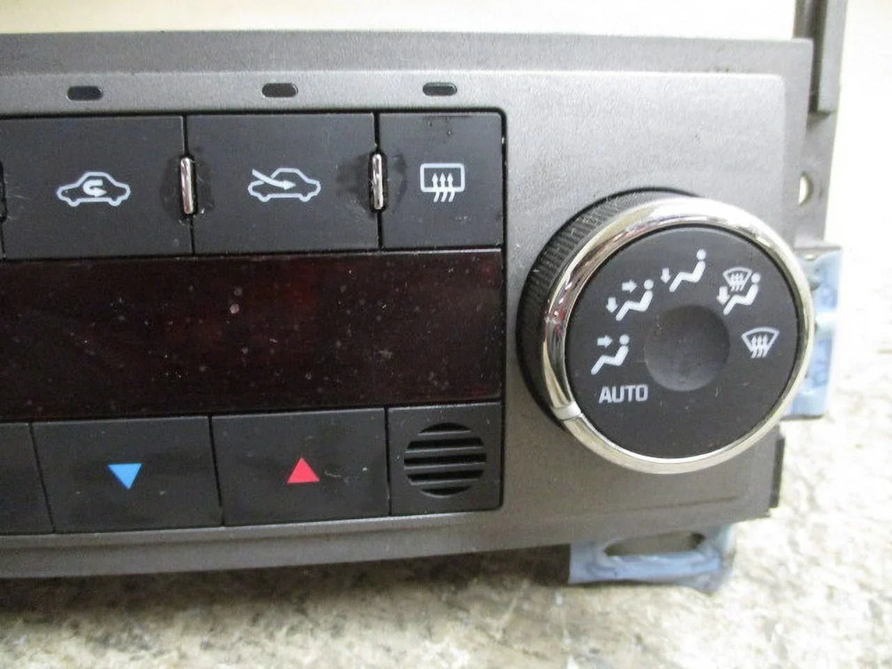 Pre-Owned 07 08 09 Sizeaturn Aura Automatic Climate AC Heater Temperature Control OEM LKQ (Good)