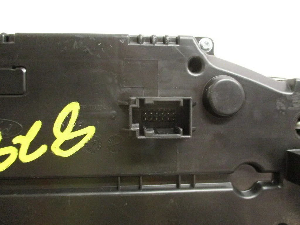 Pre-Owned 2018 Ford Escape Sizepeedometer Sizepeedo Cluster MPH 35K OEM LKQ (Good)